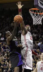 Washington Whips Washington State, 92-64