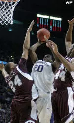 Washington Rolls Past Mississippi State in NCAA First Round