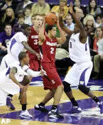 Men's Basketball Edges Stanford, 84-83