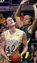 Women's Basketball Loses To Oregon