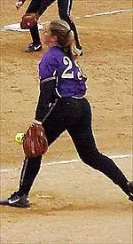 Softball Advances To College World Series With 9-0 Win Over Utah