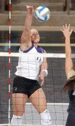 Volleyball Advances To Seattle Regional With Win Over Colorado