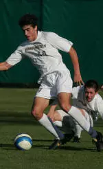 Huskies Projected To Tie For Second In Preseason Pac-10 Coaches' Poll