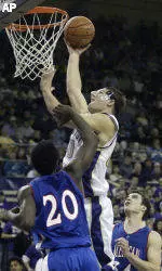 UW Men Clash with Loyola Marymount Friday at 3:30 p.m.