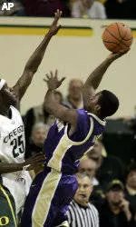 No. 20 Huskies Prevail Over Ducks, 75-72