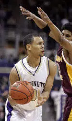 Roy Has Career Night in Pac-10 Opener