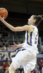 Huskies Survive Late Oregon State Surge, Win 58-53