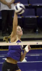 Huskies Slip By Missouri in First Round