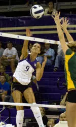 No. 5 Washington Hosts No. 4 USC Tonight