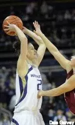 Huskies Defeat Washington State 84-40