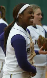 Huskies Defeat Kansas To Advance To Regional Championship