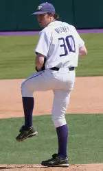 Diamond Dawgs Host Gonzaga Tonight