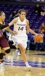 Dawgs Make It 36 In A Row, Win 79-72 In Pullman