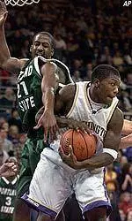 Huskies Take Care Of Portland St.