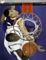 Men's Basketball Replays Every Wednesday on GoHuskies.com