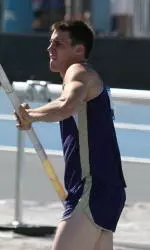 Eight Huskies Hit NCAA Marks At UW Invite