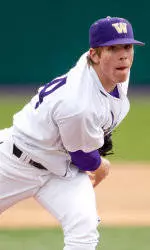 Dawgs Walk Off With 4-3 Win Over Nevada