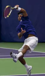 Huskies Sweep Aside No. 16 Minnesota