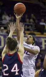 Davis' Layup Wins It For Washington
