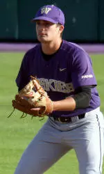 UW Closes Out Opening Weekend With Loss To Air Force