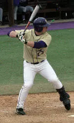 Dawgs Win Fifth Straight, 6-5, In 11 Innings