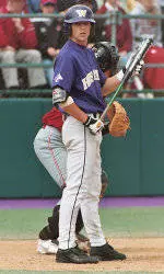 Wildcats Cruise To 13-4 Win Over UW