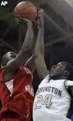 #14 Washington Men Begin Pac-10 Play