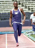 UW Men Take Day One Lead at MPSF Championships