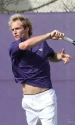 Four Huskies Go One And Done At Pac-10s