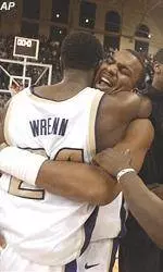 Washington Gets Big Win Over Oregon