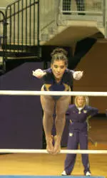 Huskies Show Off at Annual Intrasquad Meet