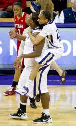 Huskies Grind Down Utah, Advance To Round 3 Of WNIT