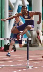 Huskies, Ducks Clash in Eugene