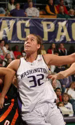 Women's Hoops Departs For Italy Foreign Tour Tuesday