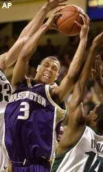 15th-Ranked Huskies Cap Three-Game Road Swing