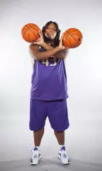 UWTV To Live Broadcast Eight Women's Basketball Games