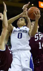 Huskies Welcome Back Gaddy, Welcome Wroten, Win