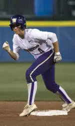 Smith's Career Day Leads No. 1 UW To 8-0 Win