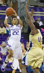 Georgia Tech Stings Huskies, 60-27