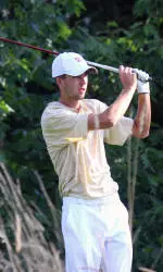 Huskies Battle Tough Conditions at Gifford Collegiate Championship