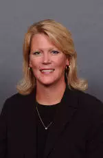 Abrahamson-Henderson Named Assistant Women's Hoops Coach