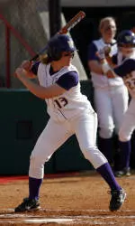 Houston's Shamblin One-Hits Huskies in 2-0 Win