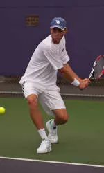 Huskies Fall To Fifth-Ranked Trojans, 6-1