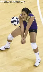 No. 3 Huskies Off To Portland For Northwest Challenge