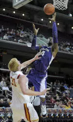 All-Business Dawgs Clinch Share Of Pac-12 Title