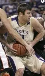 Washington Rolls Over Idaho State, 82-50