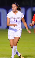 Huskies Down Colorado College, 3-1