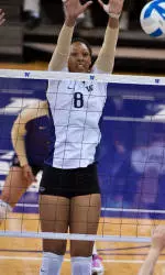 Huskies Battle Back To Take Out Trojans, 3-2