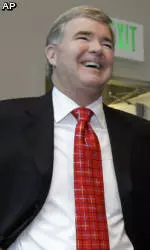 Emmert Sends Message To UW Community