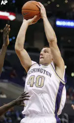 Washington Downs Long Beach State 84-69